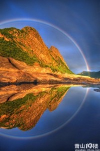 circular rainbow.jpg2